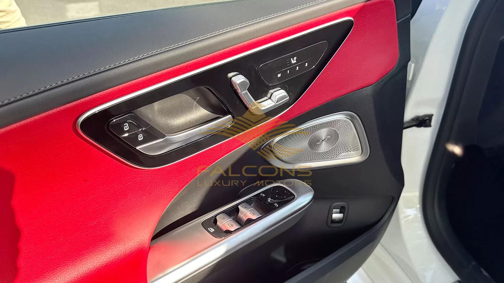 1.5L Premium Plus P AT - Image 11