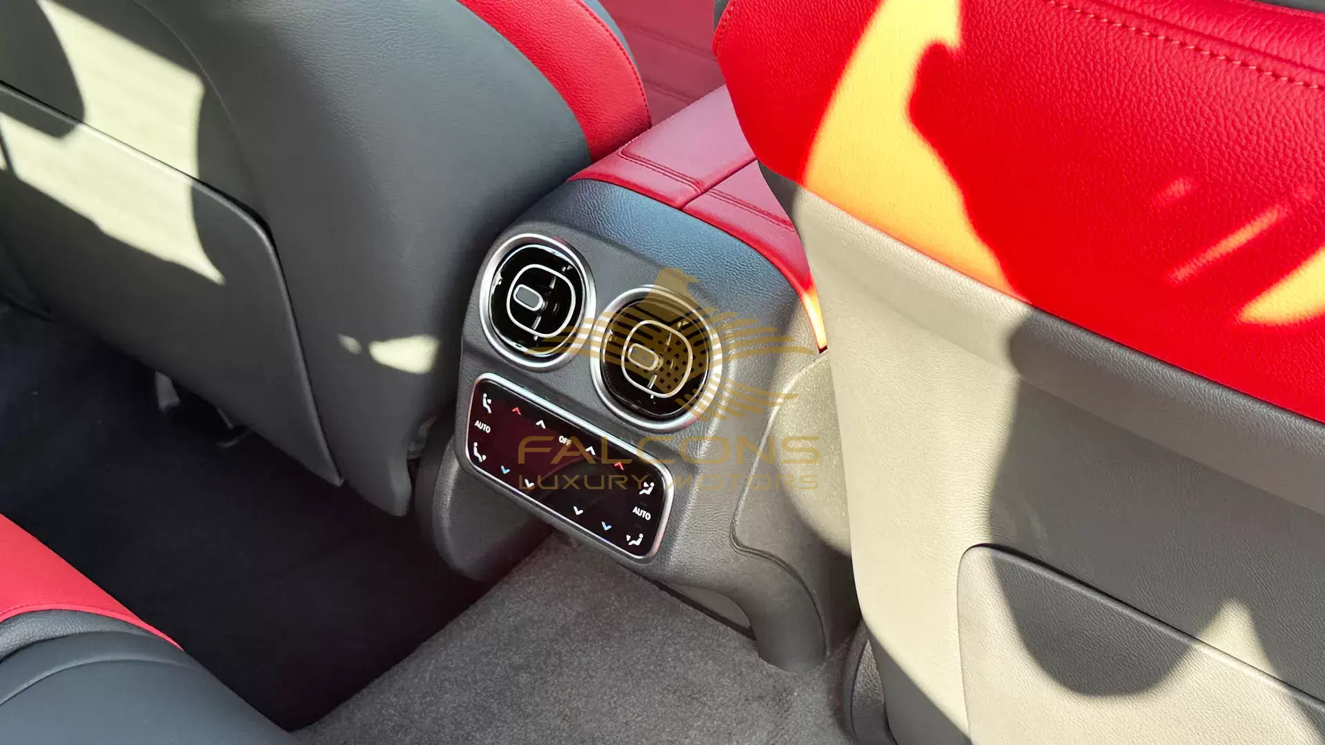 1.5L Premium Plus P AT - Image 17