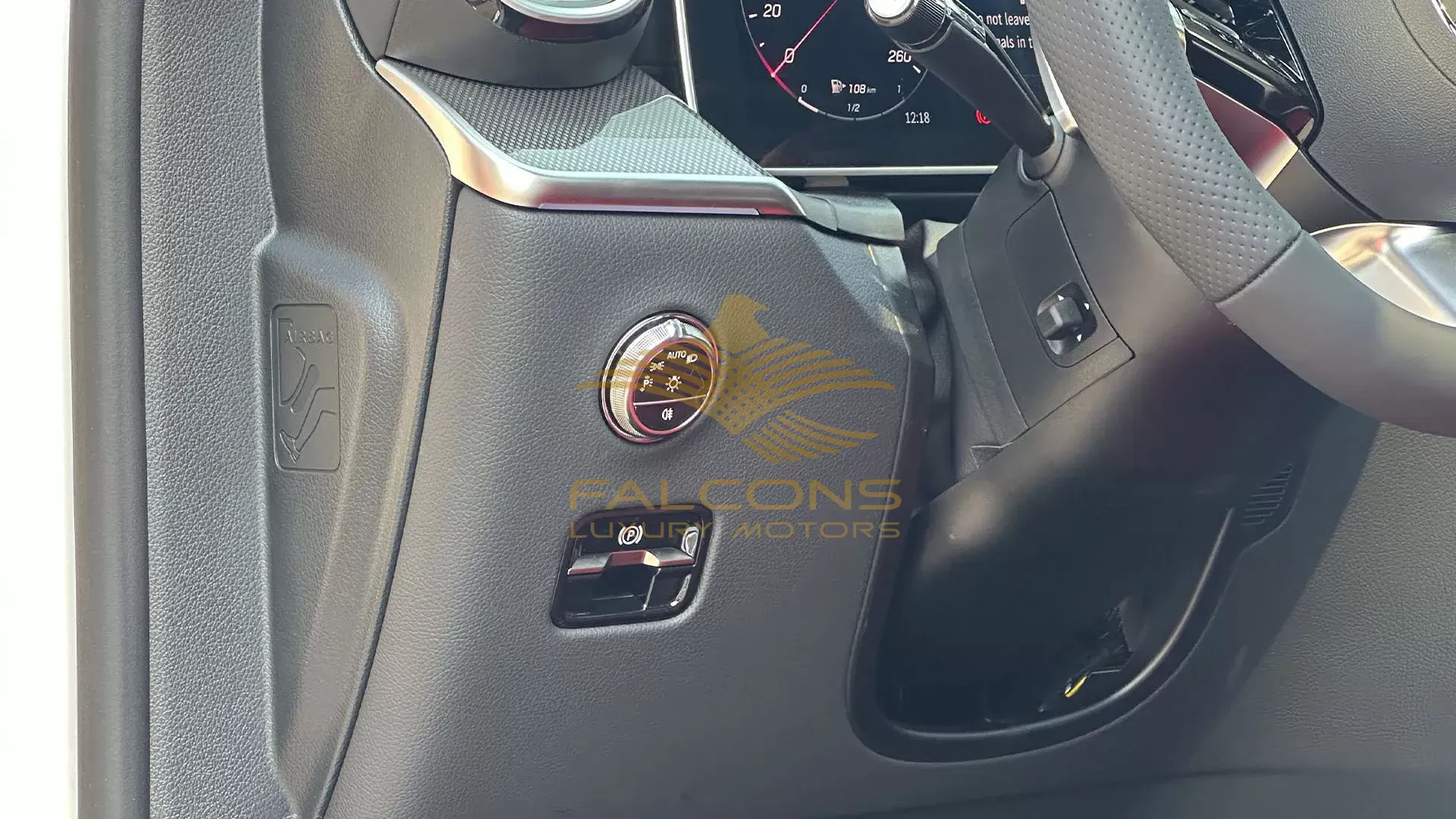 2.0L 4MATIC Coupe AT - Image 11