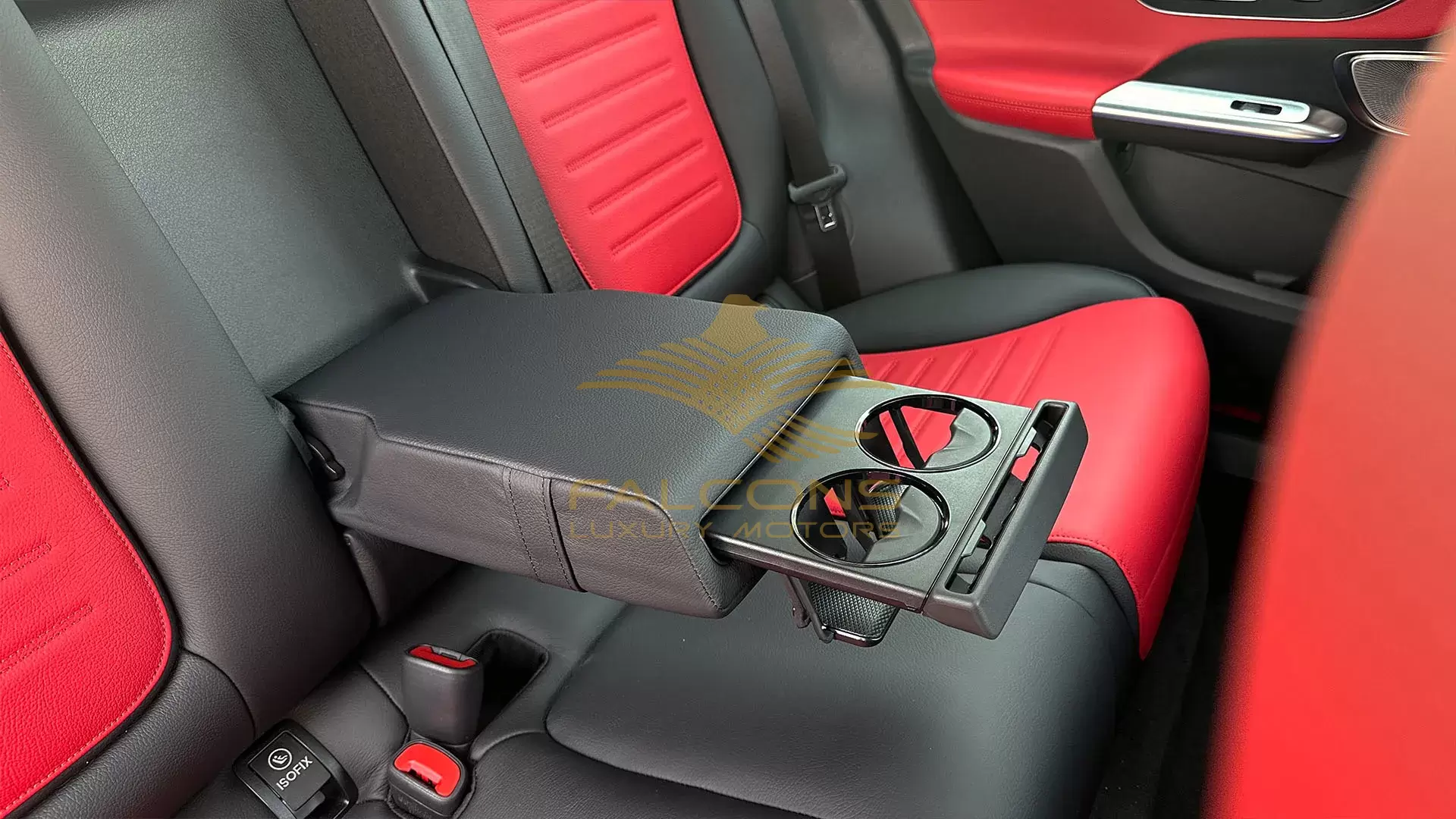 2.0L 4MATIC Coupe AT - Image 15