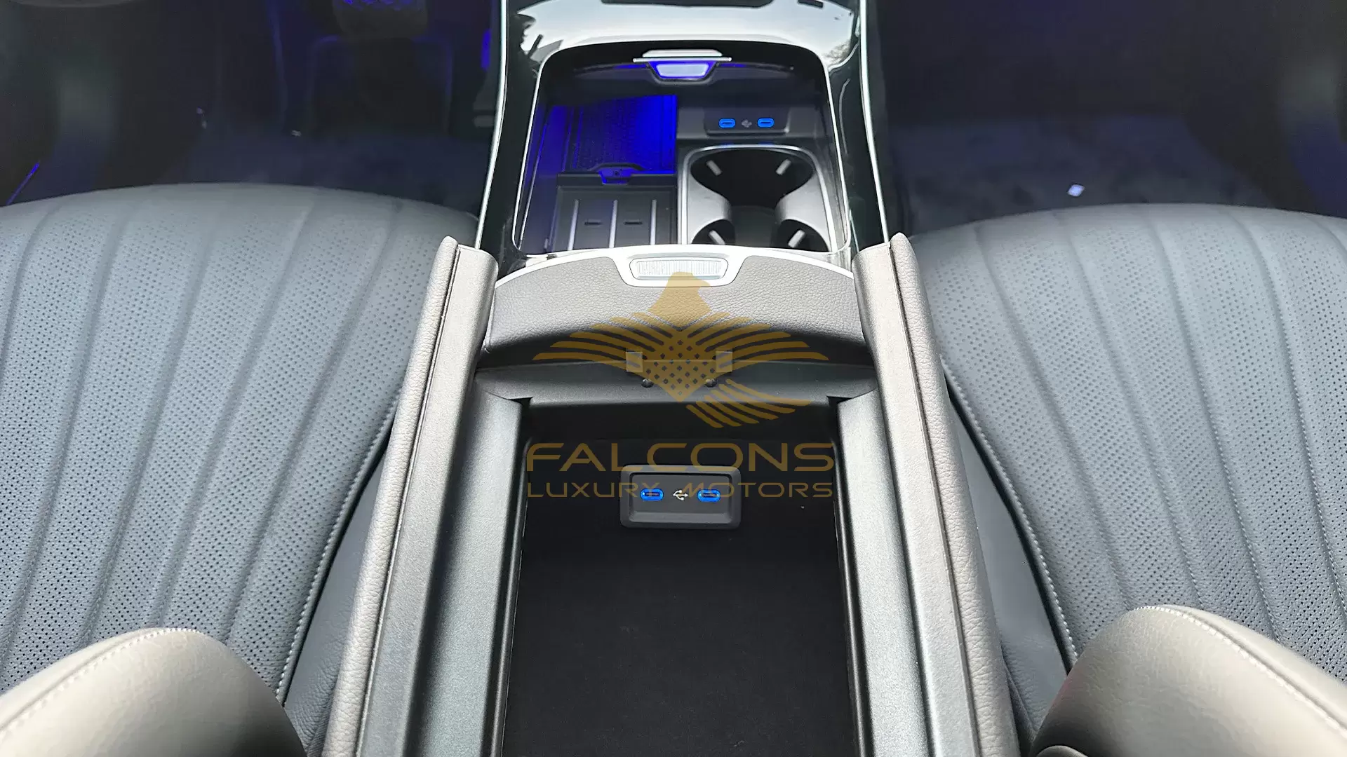 3.0L 4-MATIC AT - Image 16
