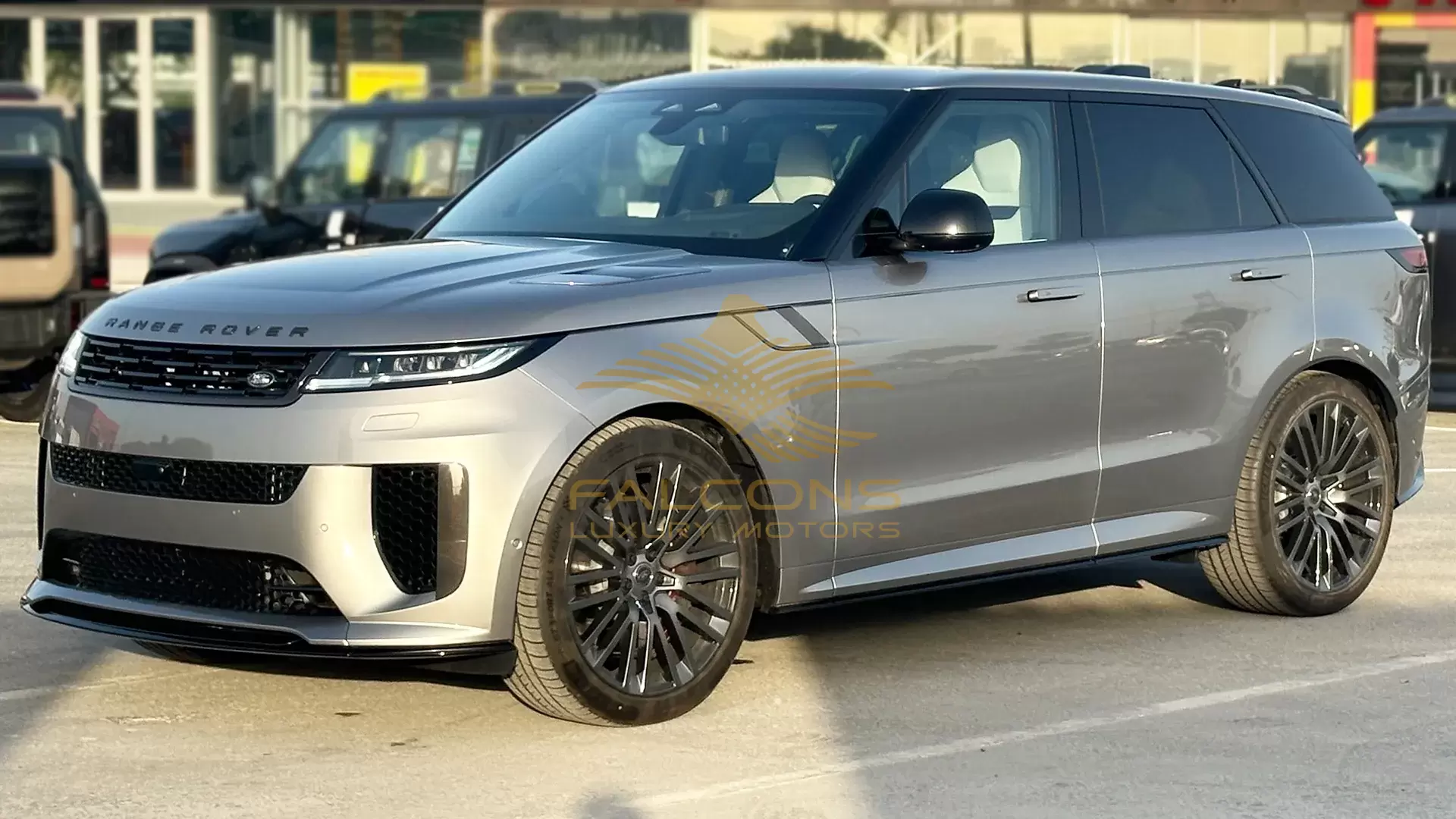 4.4L SPORT SV EDITION ONE V8 P635 AT