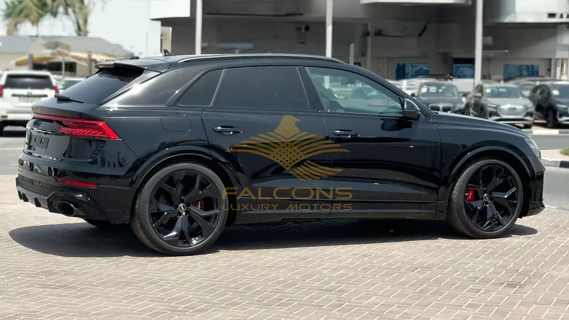 4.0L RS V8 AT - Image 4