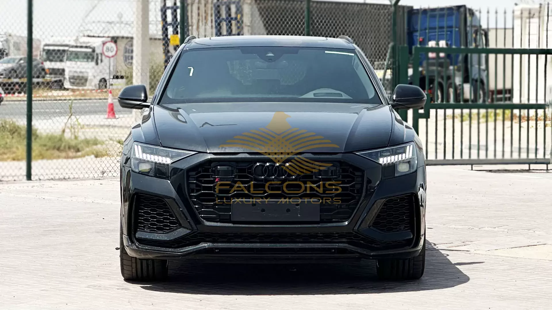 4.0L RS V8 AT - Image 6