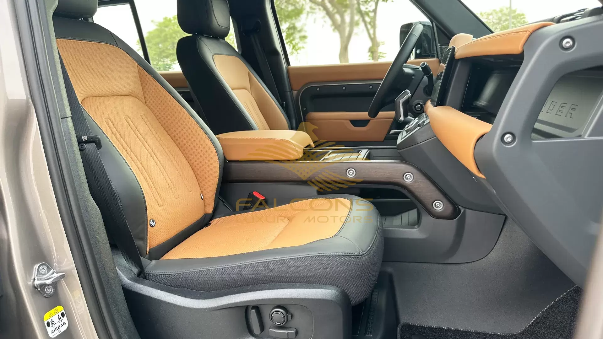3.0L 110 P400 X EDITION 20 ALLOY AT - Image 9