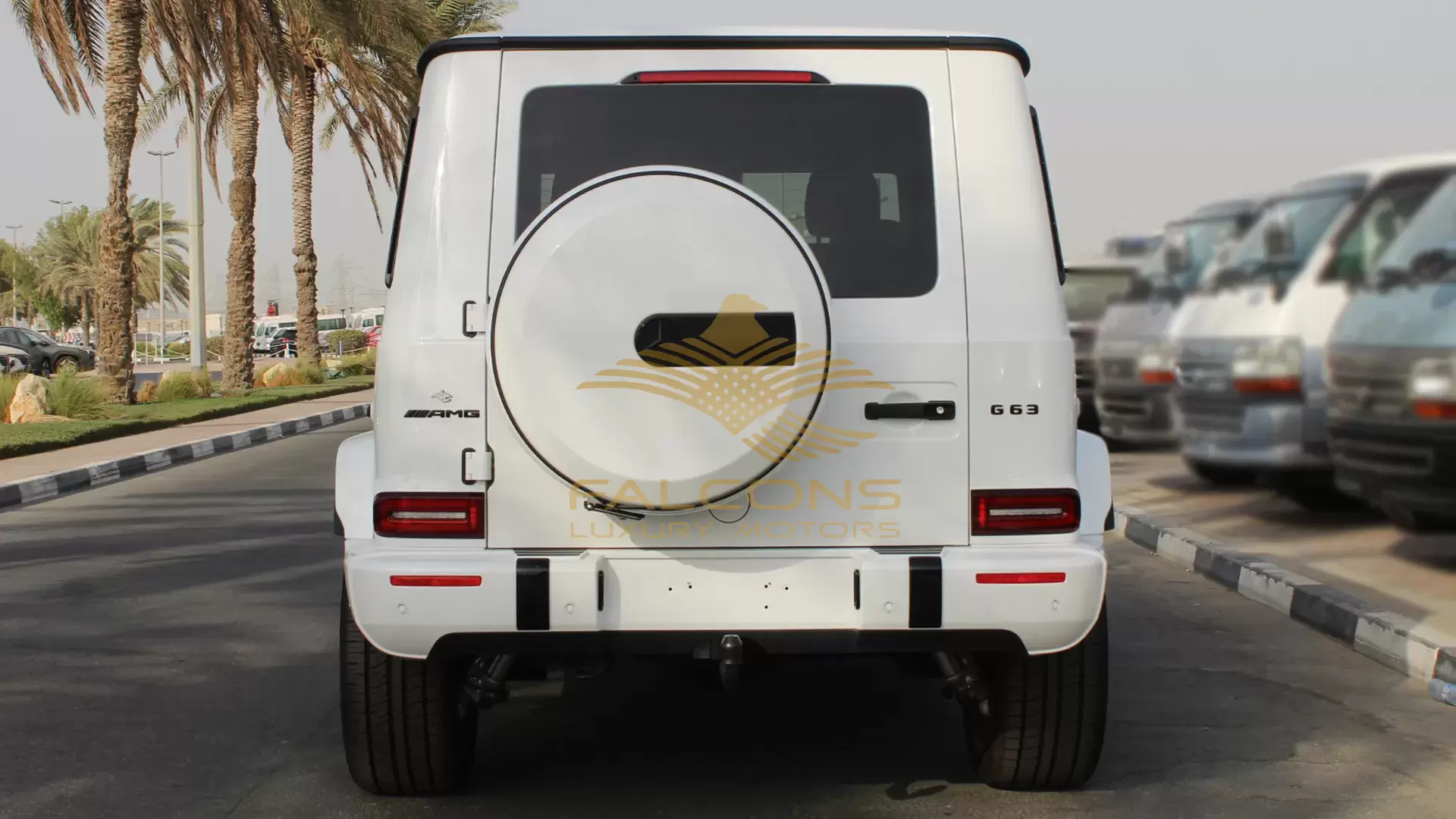 4.0L V8 AT - Image 3