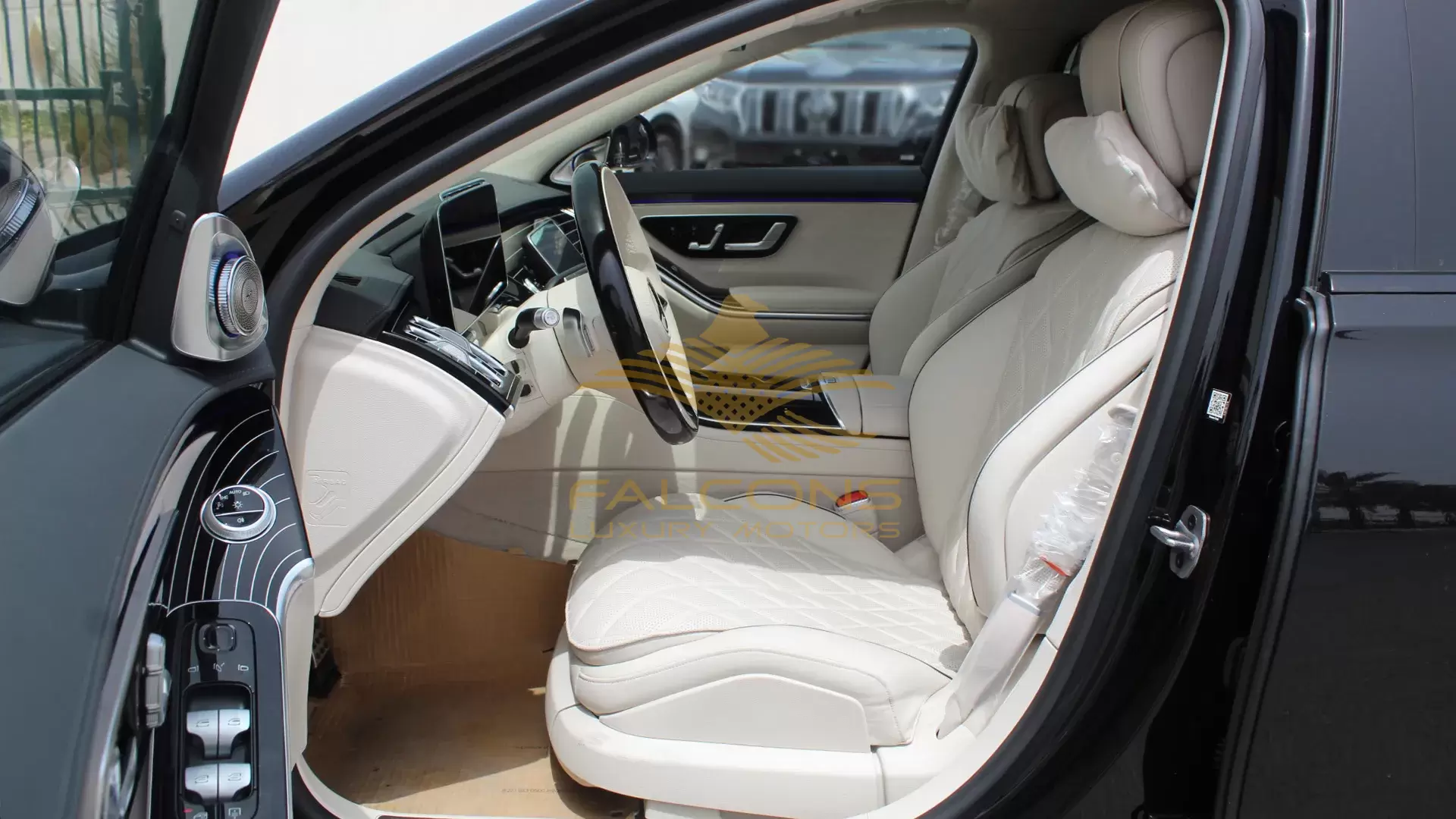 4MATIC 4.0L V8 LONG AT - Image 9
