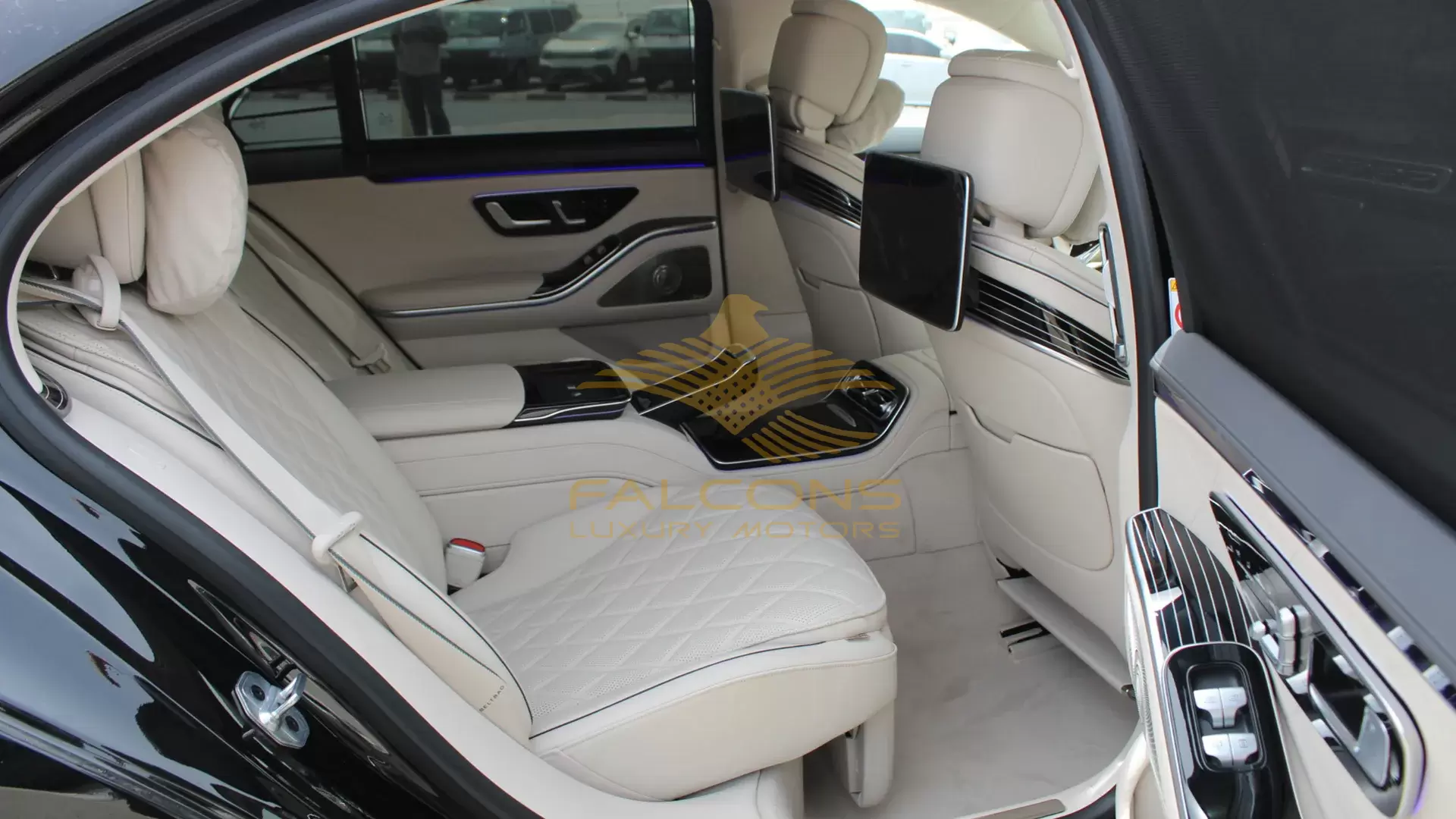 4MATIC 4.0L V8 LONG AT - Image 13