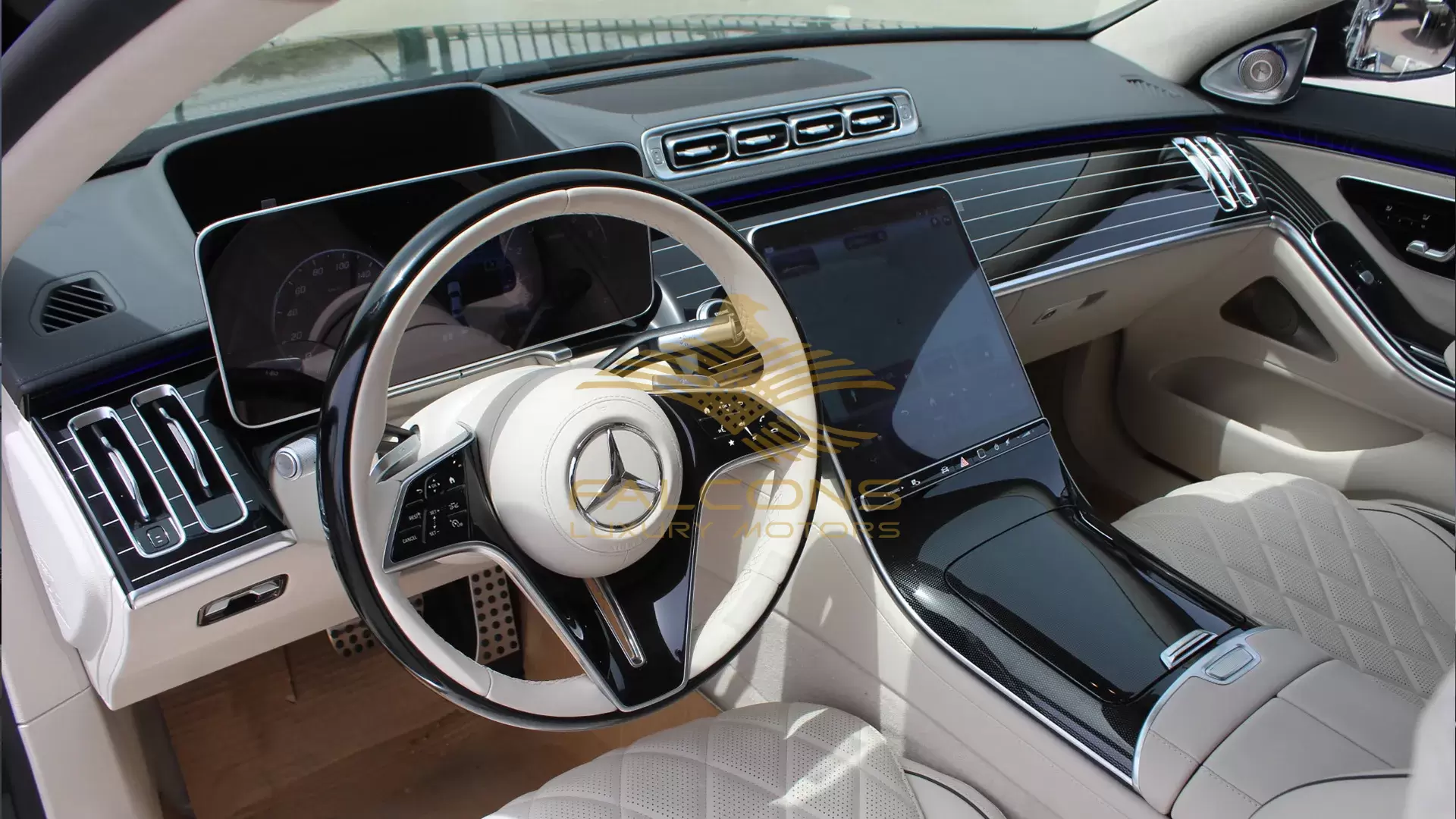 4MATIC 4.0L V8 LONG AT - Image 16