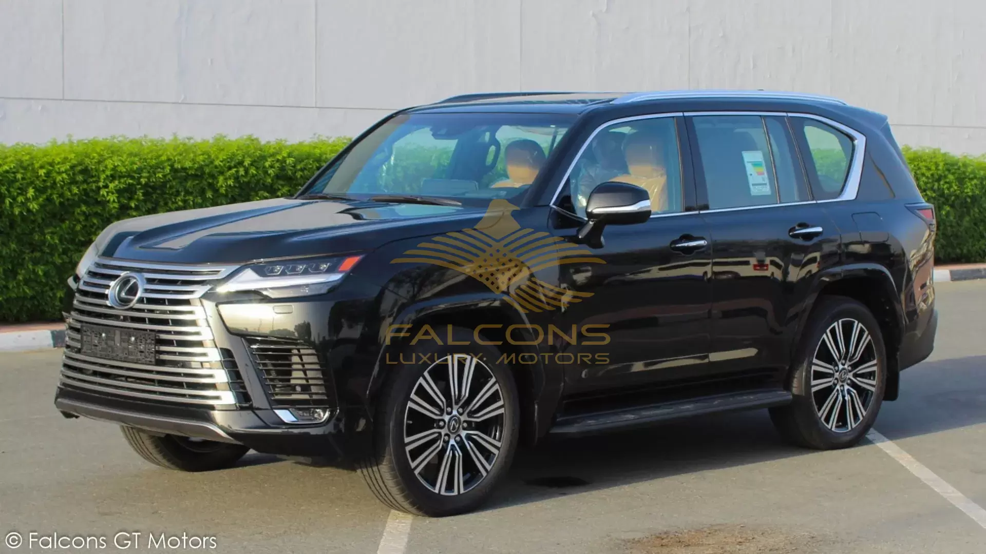 3.5L SIGNATURE AT 2025 - Image 3