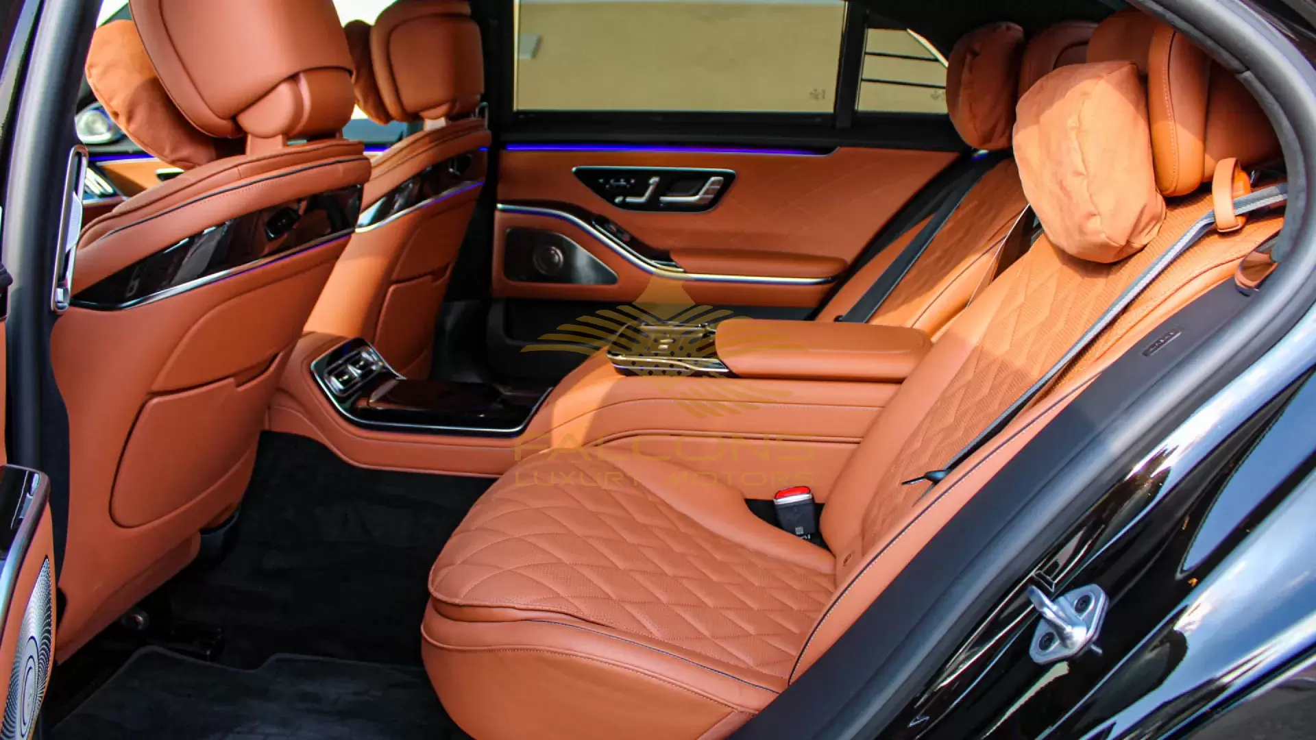 4MATIC 4.0L V8 9AT 2023 - Image 9