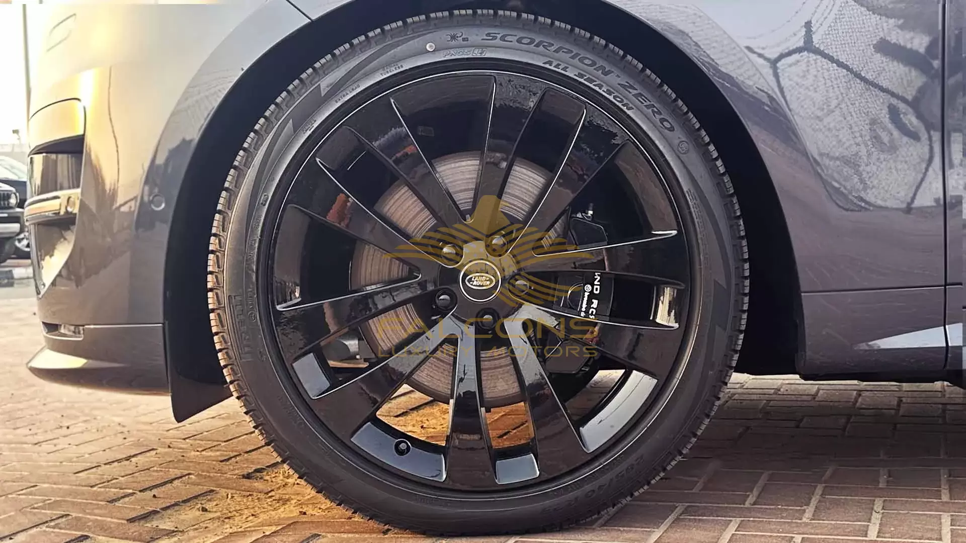 3.0L FE AUTOBIOGRAPHY TT HYBRID - Image 7