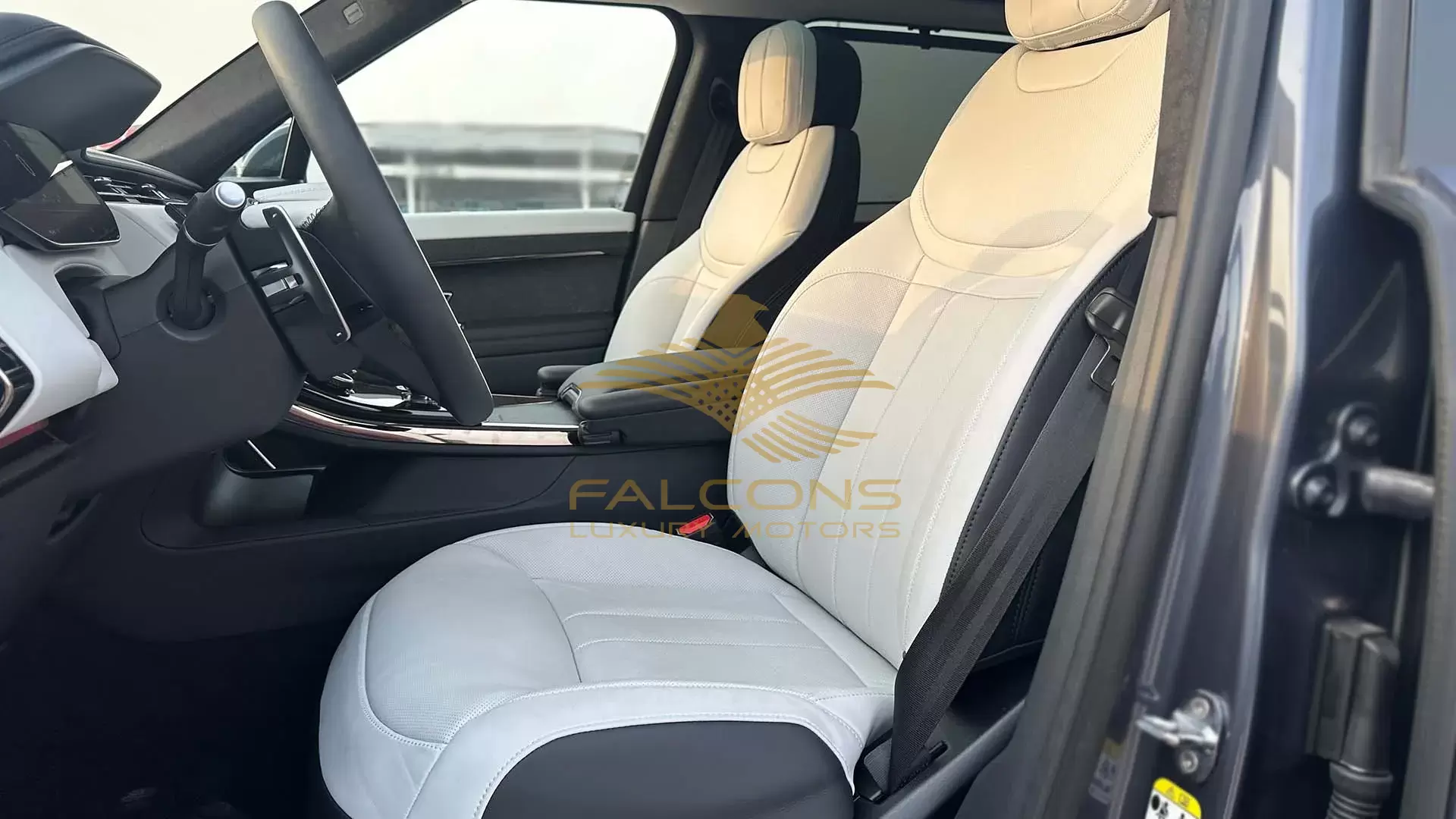 3.0L FE AUTOBIOGRAPHY TT HYBRID - Image 9