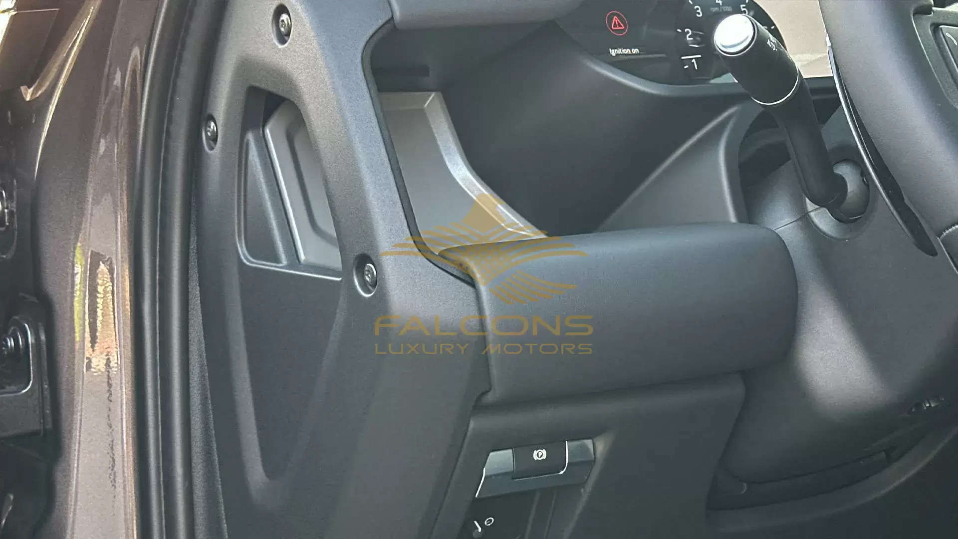4.4L OCTA AWD 5DR SWB 635PS AT - Image 19