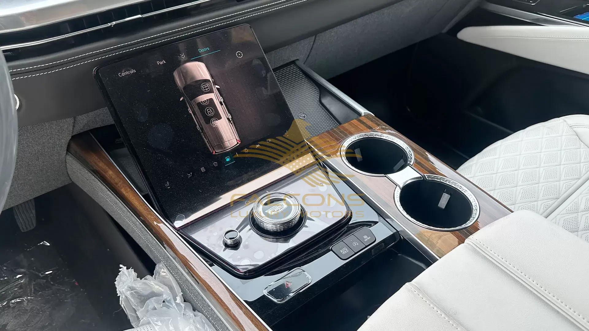 6.2L Sport Platinum 4WD AT - Image 23